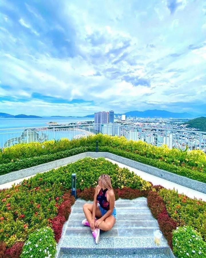 ニャチャンScenia Bay Oceanfront By Housingアパートメント エクステリア 写真