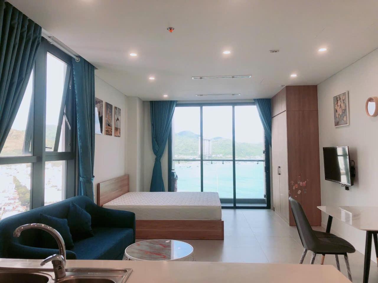 ニャチャンScenia Bay Oceanfront By Housingアパートメント エクステリア 写真