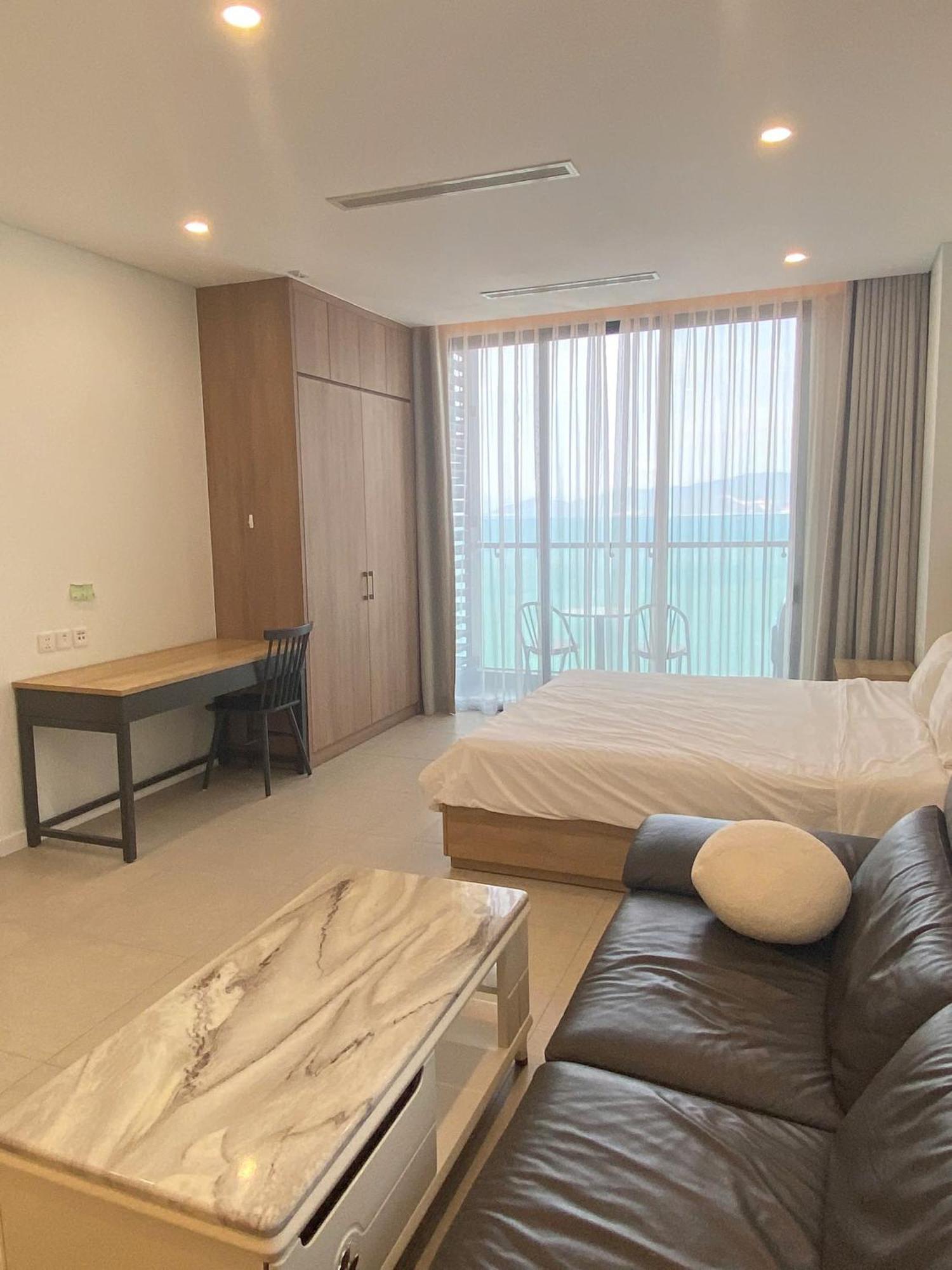 ニャチャンScenia Bay Oceanfront By Housingアパートメント エクステリア 写真